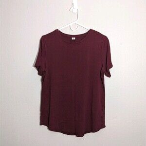 Women's Medium Red Blouse Top Stretch Pullover V Neck Short Sleeve